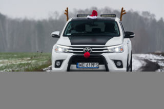 Toyota Hilux Selection 2.4 D-4D 4x4 - pomocnik Świętego Mikołaja