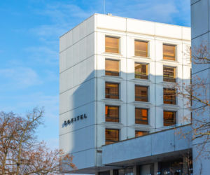 Hotel Sofitel (dawny Hotel Victoria) przy Placu Piłsudskiego w Warszawie