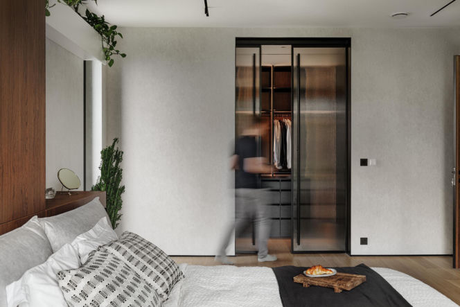 Wnętrza nowoczesnej willi 480 m² z basenem i sauną