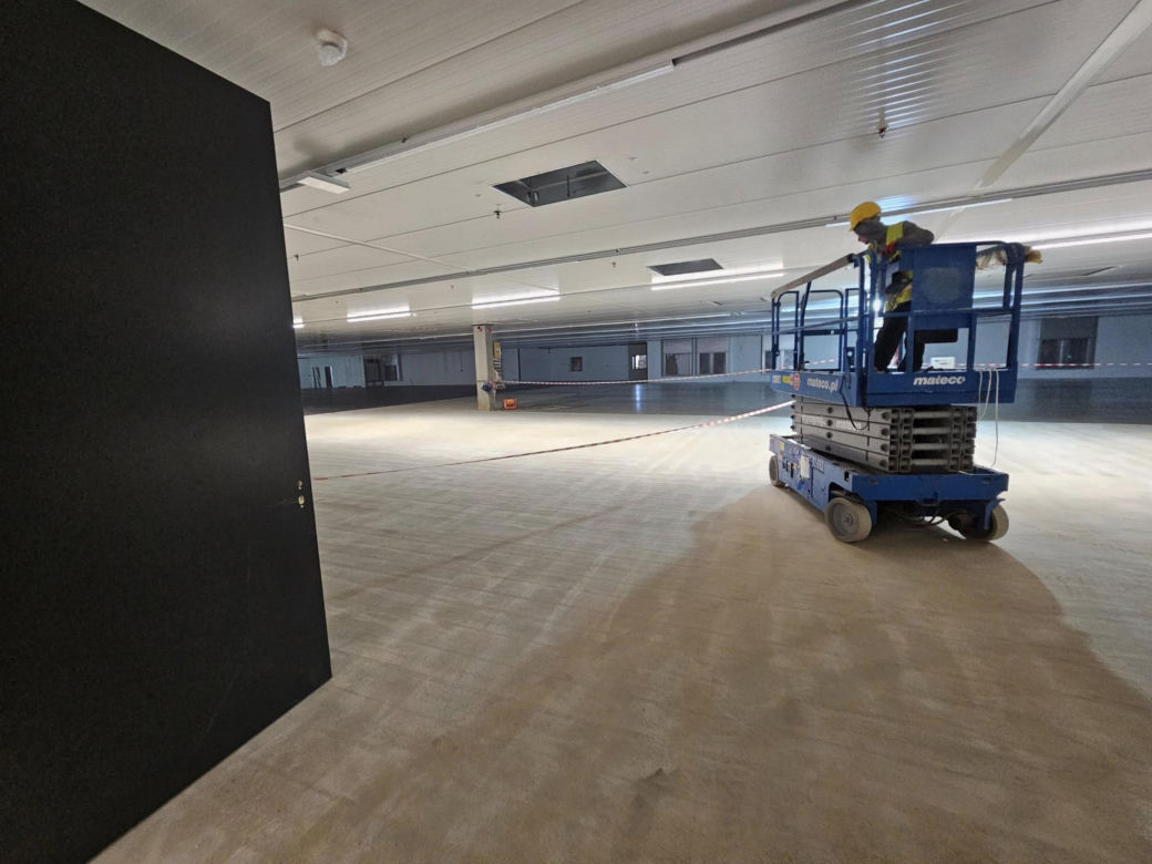 Czeladź. Światowy gigant z branży elektronicznej buduje w Polsce zakład. Prawie 300 osób znajdzie pracę [ZDJĘCIA].