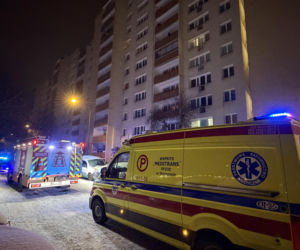 Sąsiedzi zaalarmowali służby. W mieszkaniu znaleziono ciało 7-miesięcznego dziecka. Co tam się stało?!