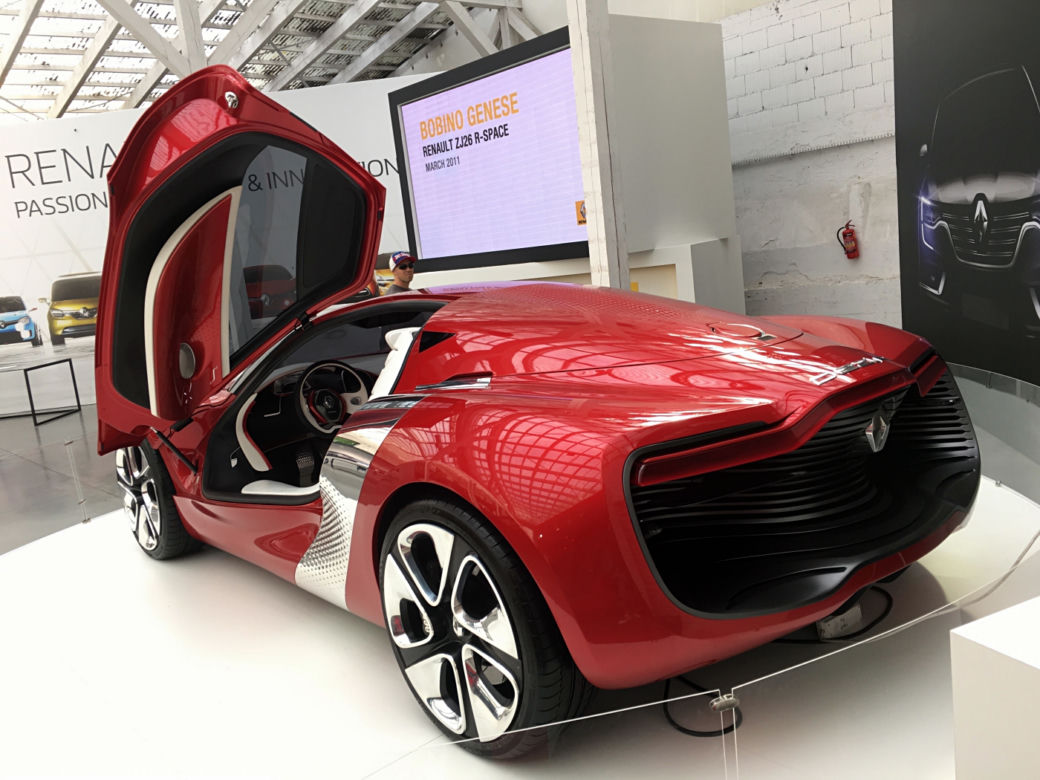 Renault DeZir