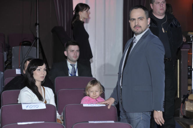 Agustin Egurrola, Nina Tyrka