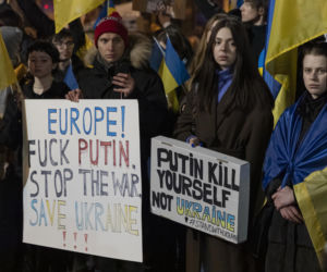 Wrocław. Kilka tysięcy osób protestowało przeciwko agresji na Ukrainę