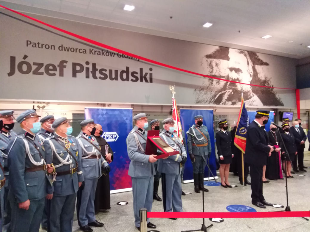 Józef Piłsudski patronem Dworca Głównego w Krakowie