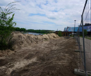 Kraków: Plaża przy Forum znika bezpowrotnie