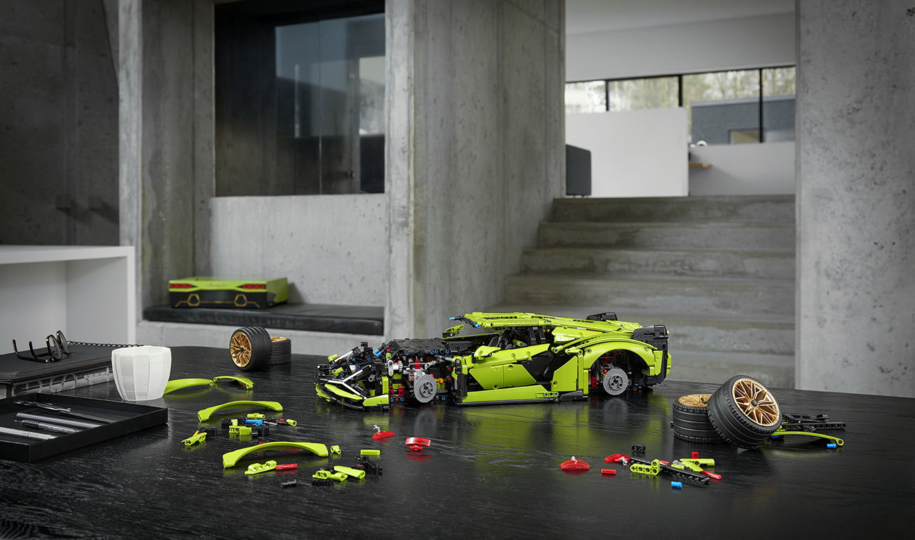 LEGO Technic Lamborghini Sian FKP 37