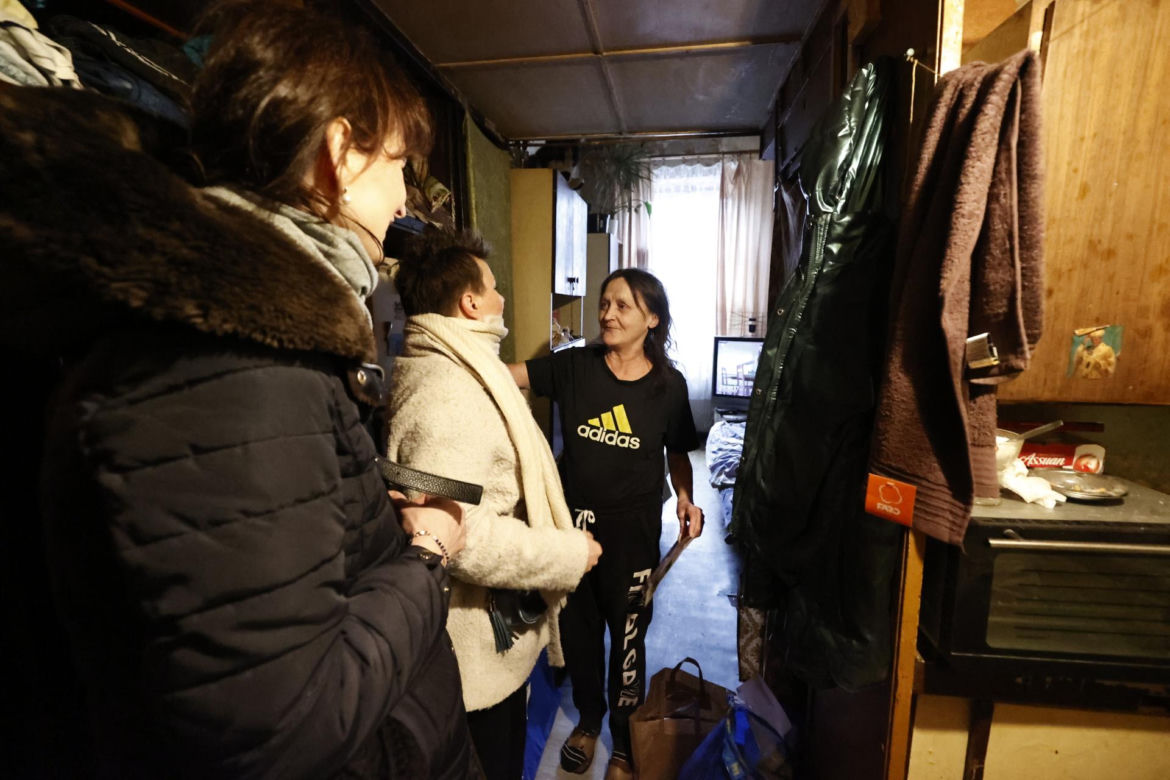 Zanieśliśmy Wigilię seniorom na Pradze. Ekipa "Super Expressu" razem ze stowarzyszeniem "Otwarte Drzwi"