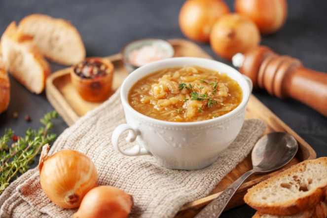 Zamiast francuskiej, wybieram irlandzką. Ta zupa cebulowa to marzenie