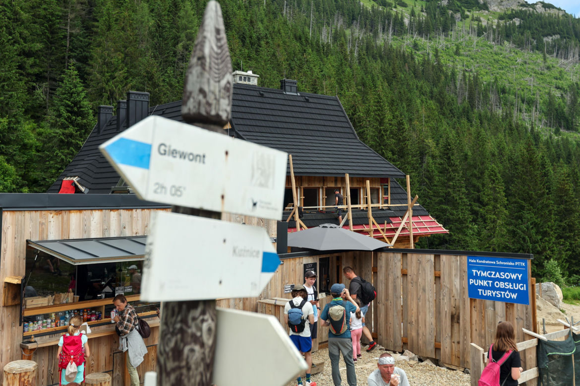 Remont schroniska na Hali Kondratowej