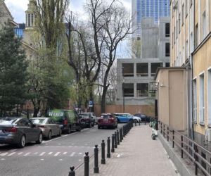 Plebania na zlikwidowanym cmentarzu Świętokrzyski w Warszawie