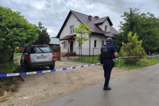 Obława na emerytowanego policjanta. Po kłótni z żoną miał zabić jej ojca: To nie jest fajny gość