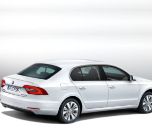 15 lat Skody Superb