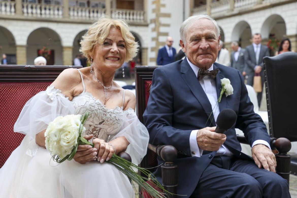 Huczny ślub Iwony Mazurkiewicz i Gerarda Makosza 