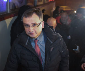 Wcześniejszych wyborów nie będzie. PiS.