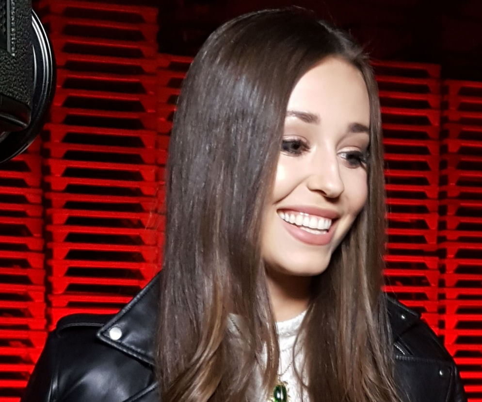 Izabella Krzan w końcu pokazała chłopaka! Kim jest jej partner? [ZDJĘCIA]