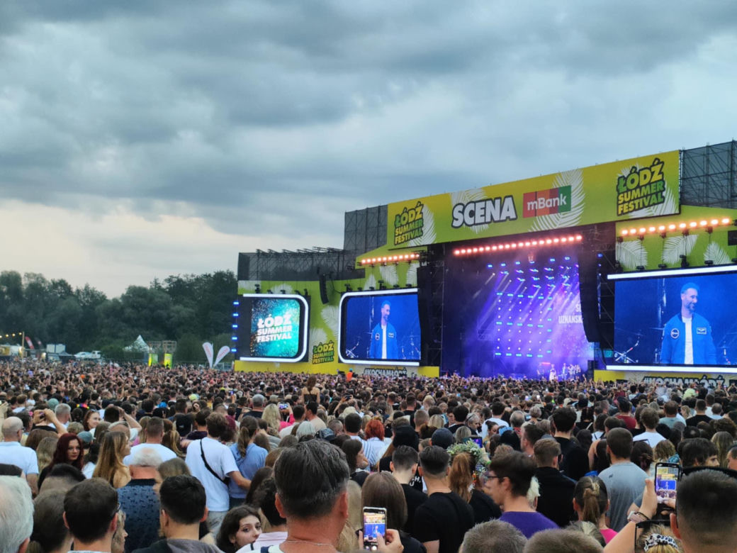 Łódź Summer Festival 2025. Tak wyglądał drugi dzień imprezy. Niezwykły gość zaskoczył publiczność