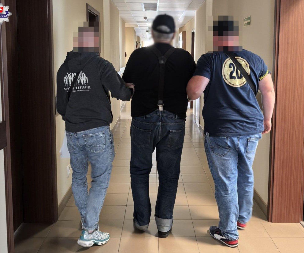 Próbował udusić ochroniarza przez czekoladę! Awantura w Lublinie