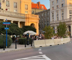 Zmiany na placu Zbawiciela. Pilotaż został wydłużony