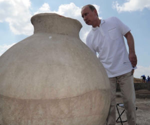 Rosja. Premier Putin odkrył skarby - świat śmieje się z Putina