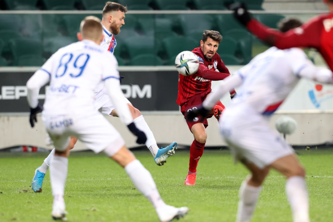 Legia pomaga seniorom 
