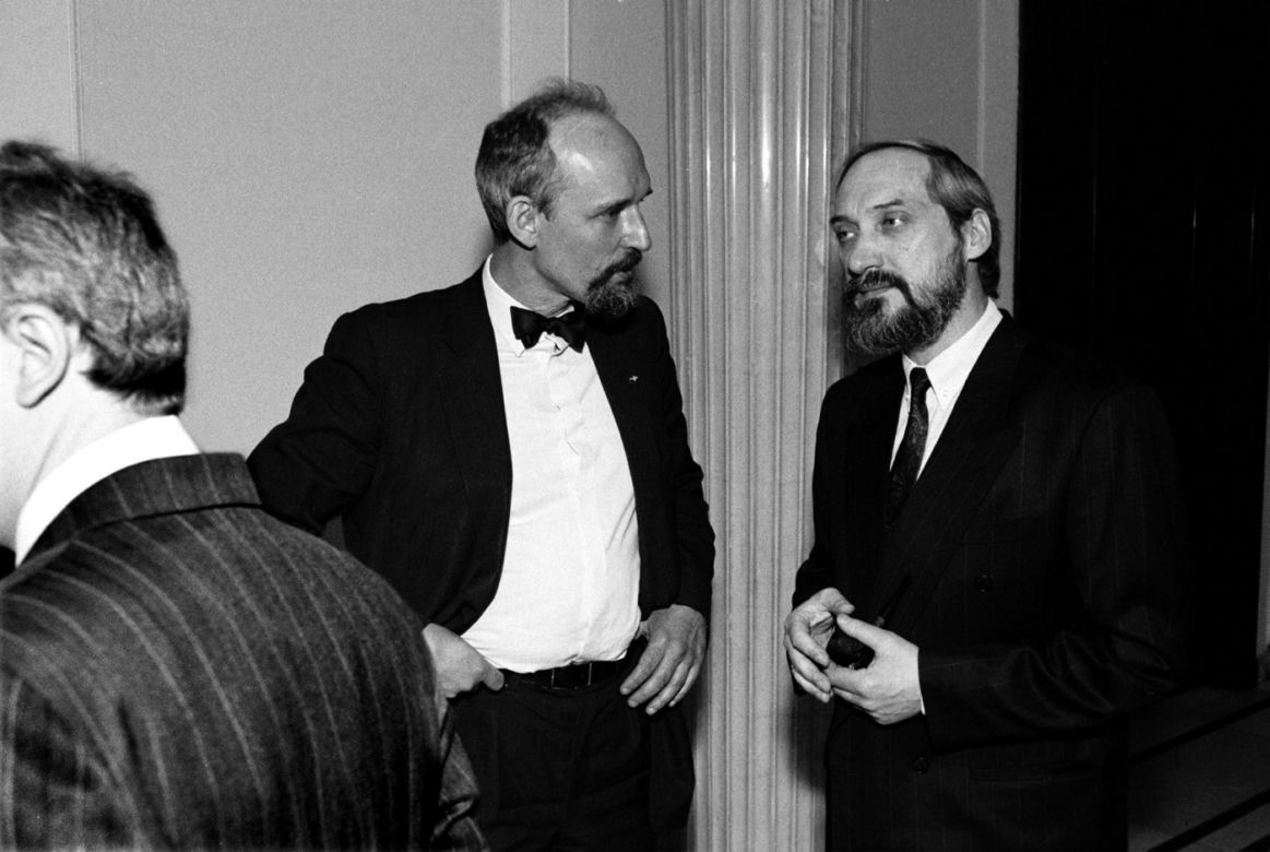 Młody Janusz Korwin-Mikke. Zobacz, kim był