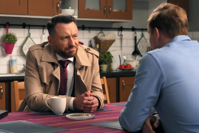 Barwy szczęścia, odcinek 3331: Cwany Wilk podejdzie Huberta? Wykorzysta Pyrkę i kupi jego rodzinny dom za bezcen? - ZDJĘCIA 