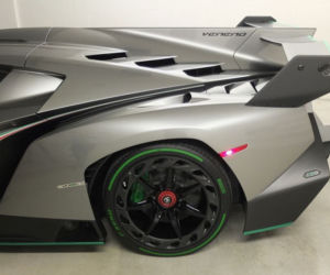 Lamborghini Veneno Roadster