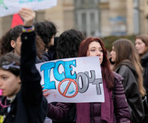 Protesty przeciwko IO w Mediolanie. Starcia z policją