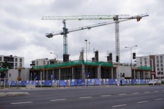 Rośnie nowa galeria handlowa w Warszawie. Otwarcie coraz bliżej