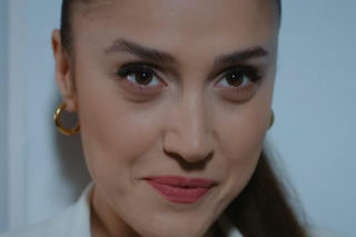 Dziedzictwo, odcinek 940: Leyla doprowadza do makabrycznego wypadku Ayse. Czy na zawsze uciszy policjantkę? [ZDJĘCIA]