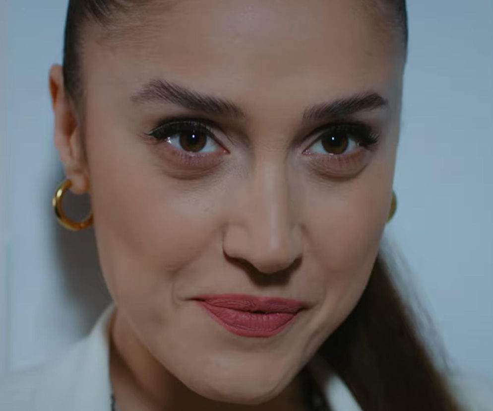 Dziedzictwo, odcinek 940: Leyla doprowadza do makabrycznego wypadku Ayse. Czy na zawsze uciszy policjantkę? [ZDJĘCIA]