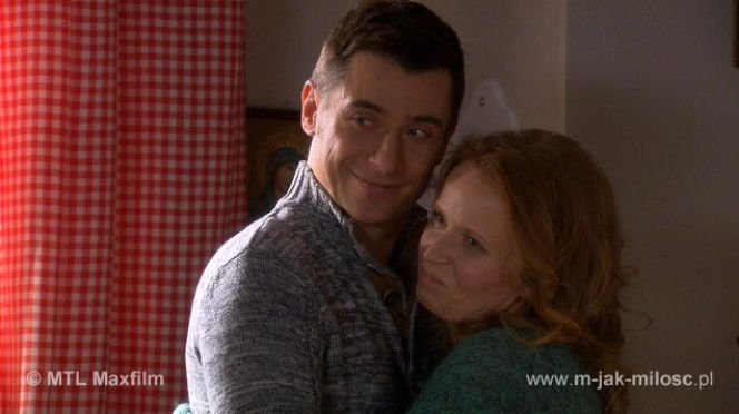 M jak miłość odc. 1132. Ewa (Dominika Kluźniak), Marek (Kacper Kuszewski)