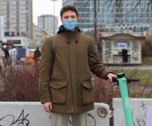 Warszawa ujarzmia hulajnogi. Nie rozpędzisz się na bulwarach i deptakach 
