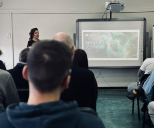 GE Vernova zatrudni 120 osób. Elbląg pomaga w rekrutacji