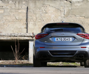 Infiniti Q30 Sport 2.0 Turbo AWD