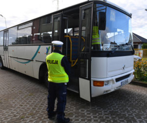 Kontrole szkolnych autobusów