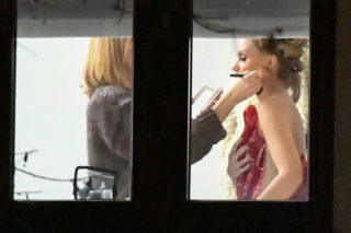 Agnieszka Kaczorowska w wałkach na głowie. Tak szykowała się na ramówkę TVP