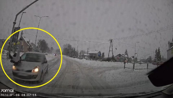 Potrącenie 16-latki na przejściu dla pieszych. Szokujące nagranie