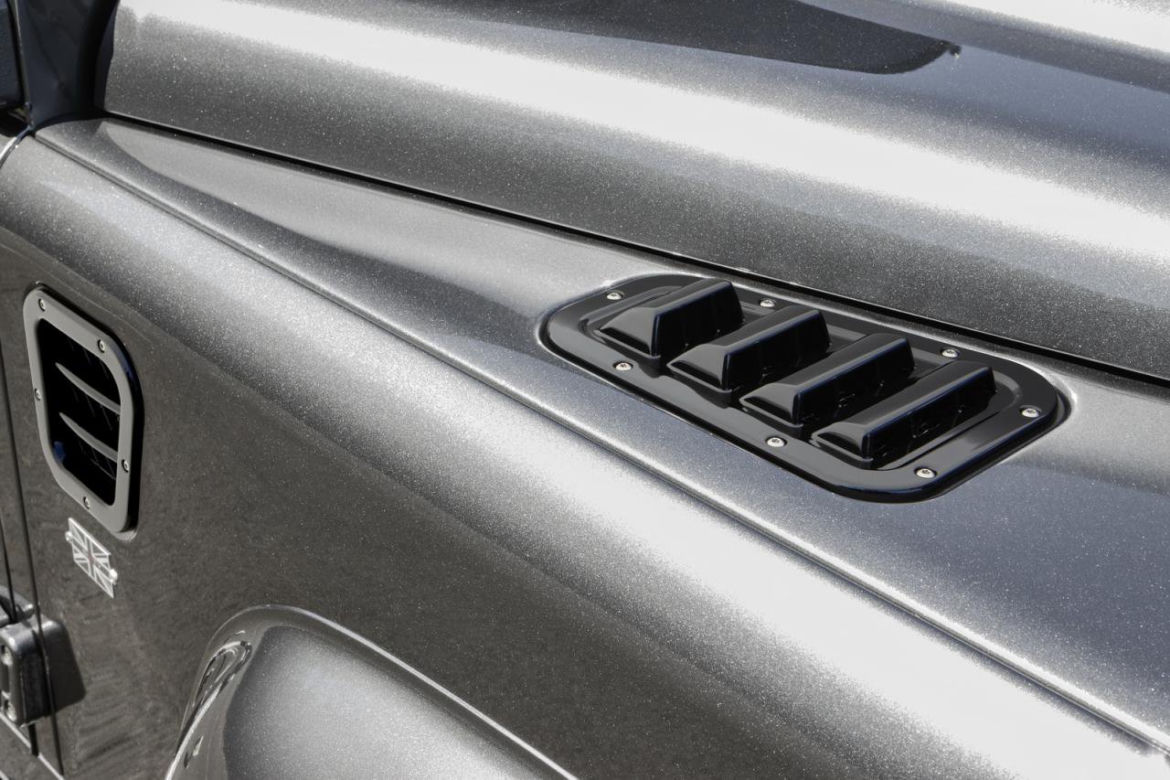 Land Rover Defender Startech Sixty8