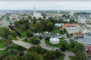 Białostockie Spodki wyremontowane. Powstały w PRL-u na Centralne Dożynki, mają w sobie cząstkę Japonii