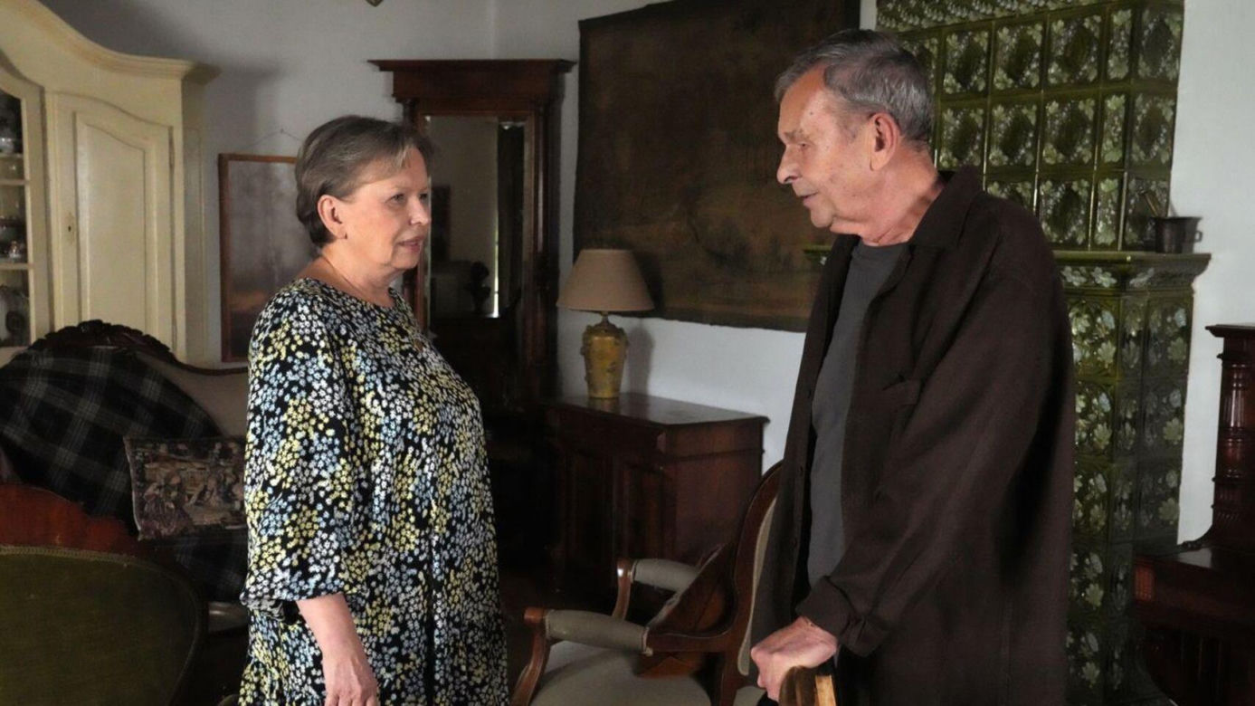 Barwy szczęścia odc. 3116. Czesław Zarzeczny (Marian Jaskulski), Basia (Sławomira Łozińska)