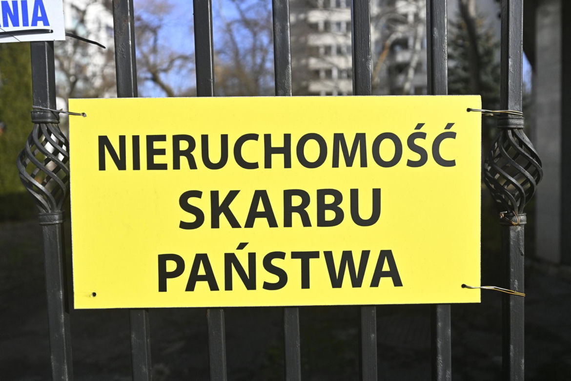 Prezydent i wojewoda zdradzili plany na odebrane Rosjanom osiedle przy Sobieskiego
