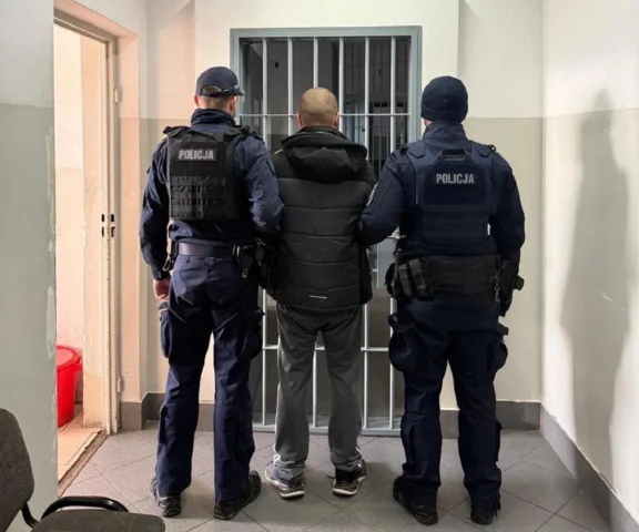 Zaatakował kobietę wracającą z kościoła!