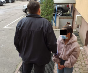 Ukradły telefon z plecaka dziewczynki