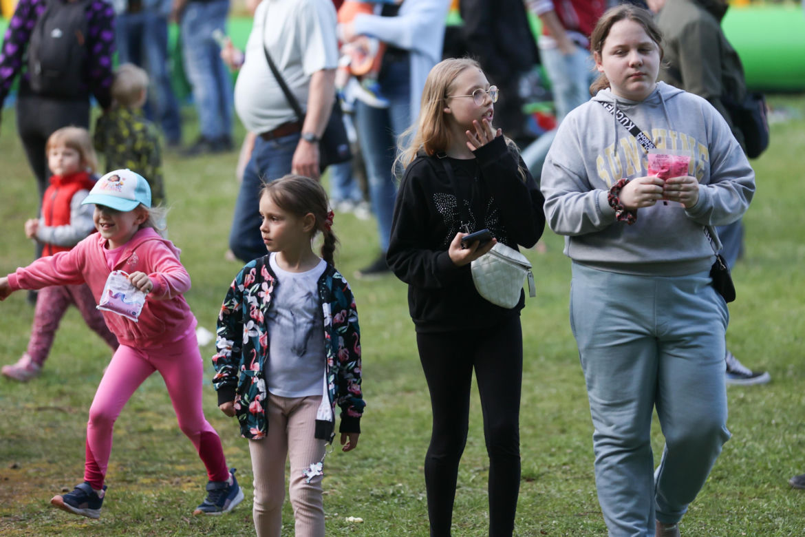 Festiwal kolorów na stadionie Walki Zabrze ZDJĘCIA