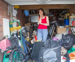 Ojciec niczego nie chce wyrzucić? Psycholog podaje powód, który złamie ci serce