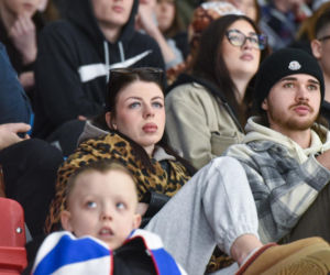 KH Energa Toruń - Unia Oświęcim 4:1, zdjęcia kibiców i zawodników z meczu nr 6