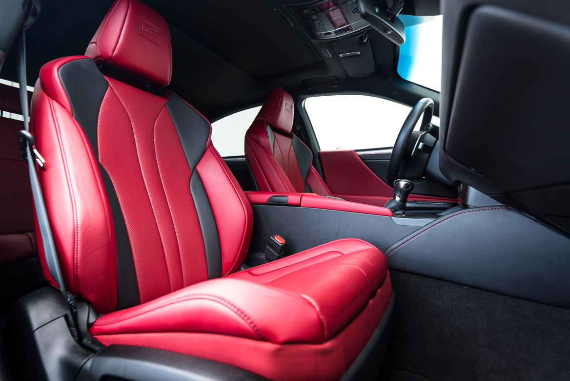 Lexus ES300h F Sport