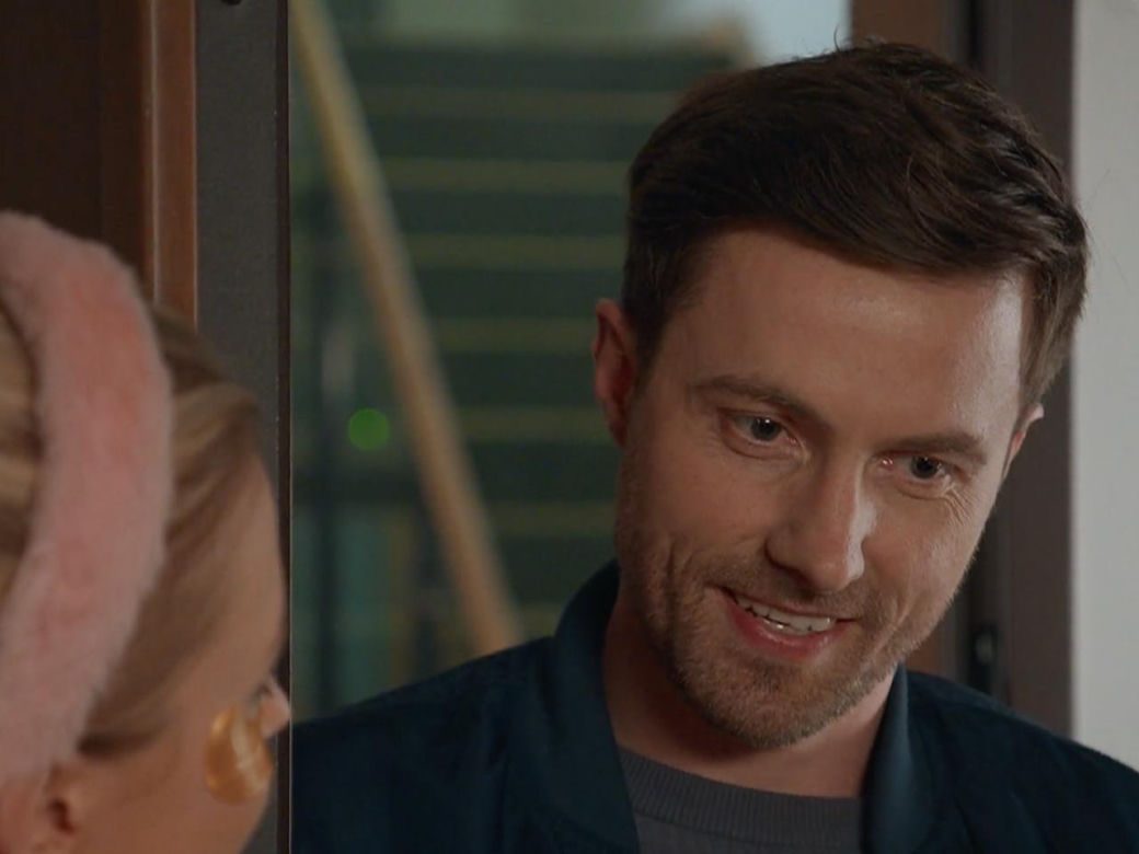 Na sygnale, odcinek 715: Alek (Adam Turczyk), Britney (Paulina Zwierz)